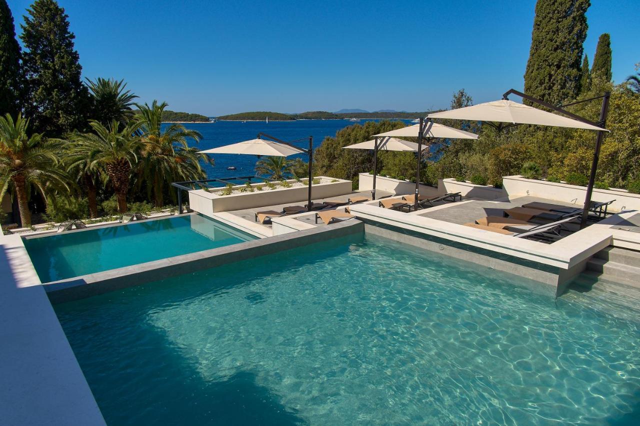 Hotel Moeesy, Blue & Green Oasis Hvar Town Eksteriør billede