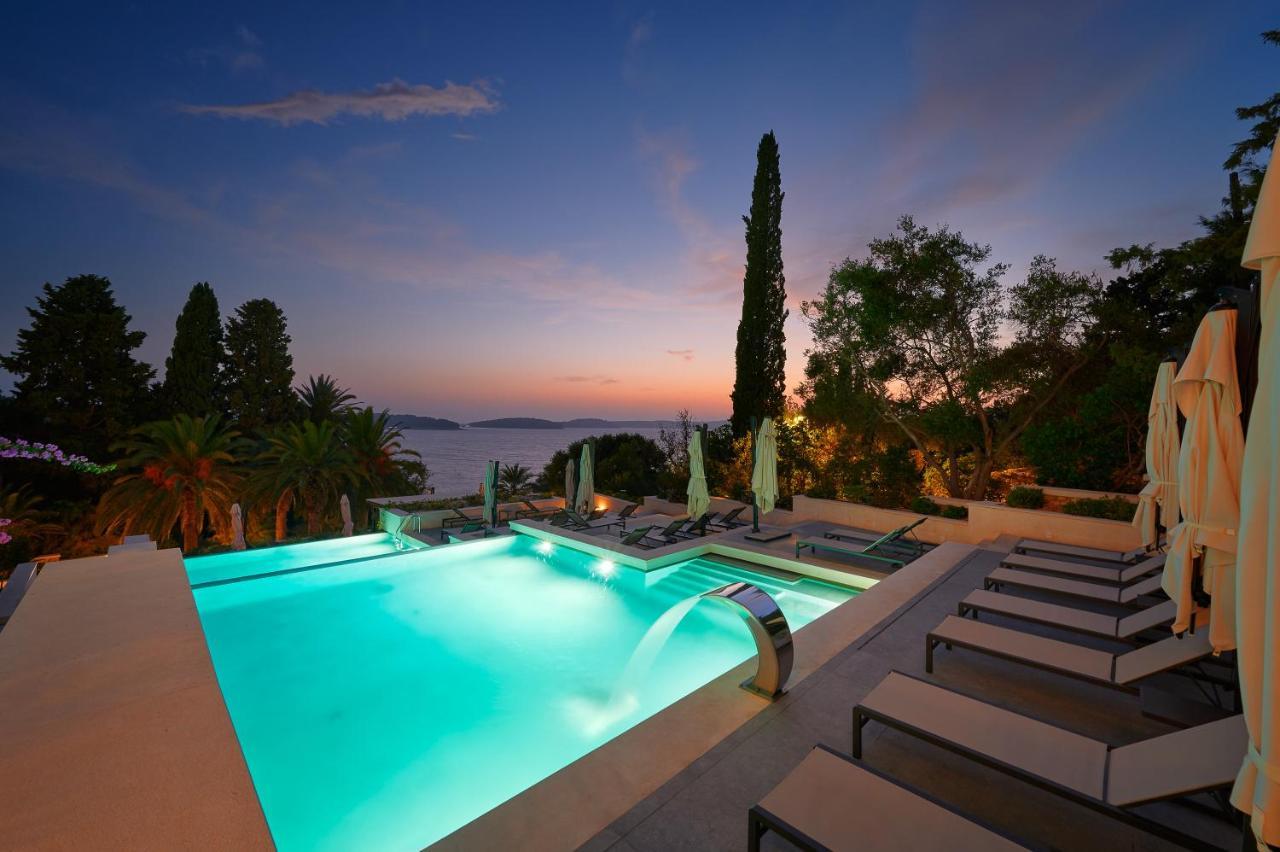 Hotel Moeesy, Blue & Green Oasis Hvar Town Eksteriør billede
