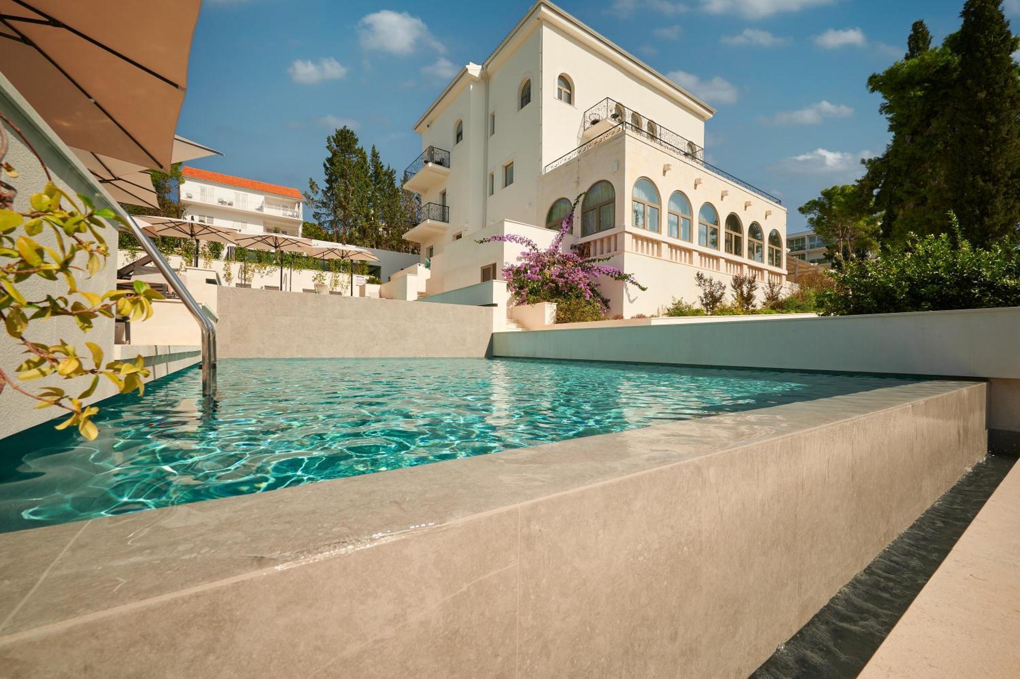 Hotel Moeesy, Blue & Green Oasis Hvar Town Eksteriør billede
