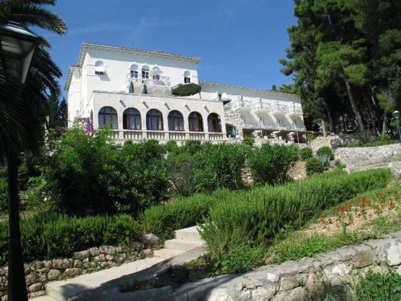 Hotel Moeesy, Blue & Green Oasis Hvar Town Eksteriør billede